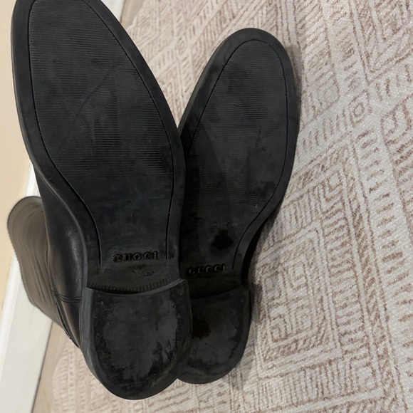 GUCCI Black Knee-High Leather Riding Boots - Picture 10 of 14
